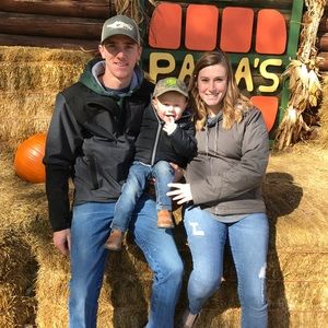 Meet your Posher, Joelle